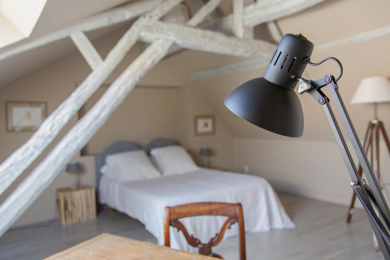 Domaine De La Trigaliere Villa Ambillou Bagian luar foto